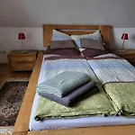Διαμέρισμα Gaestehaus Tanja *